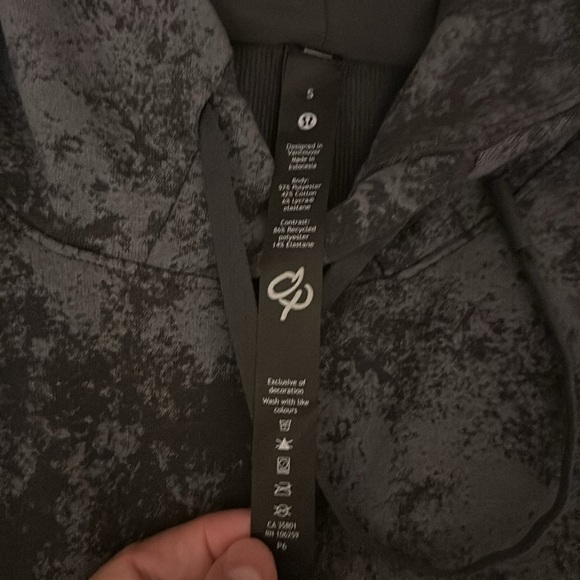 Lululemon city sweat pullover hoodie size small (men) - Picture 2 of 4